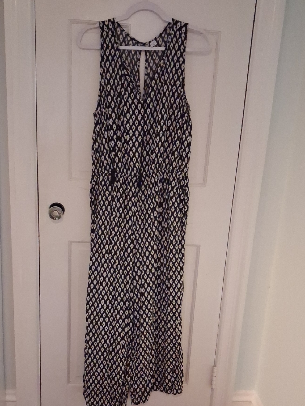 Old Navy Navy and White Patterned Sleeveless Jumpsuit
